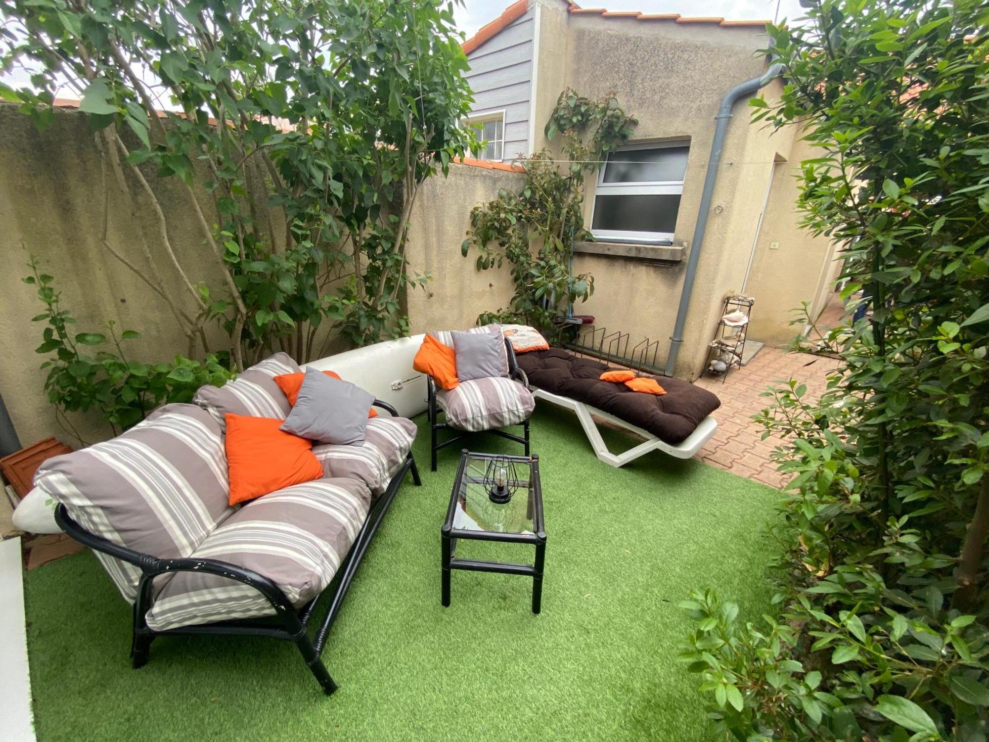 La Maison Des Vacances Chez Genevieve & Norbert 6 A 8 Personnes لي سابلِ دولونْ المظهر الخارجي الصورة